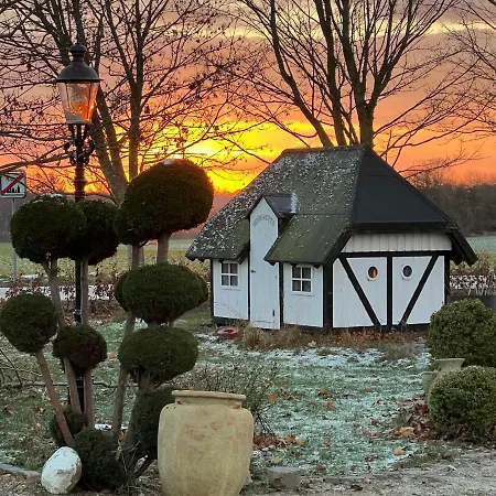 Country house Troldegaarden *