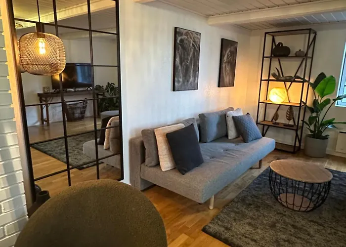 Troldegaarden * Koge